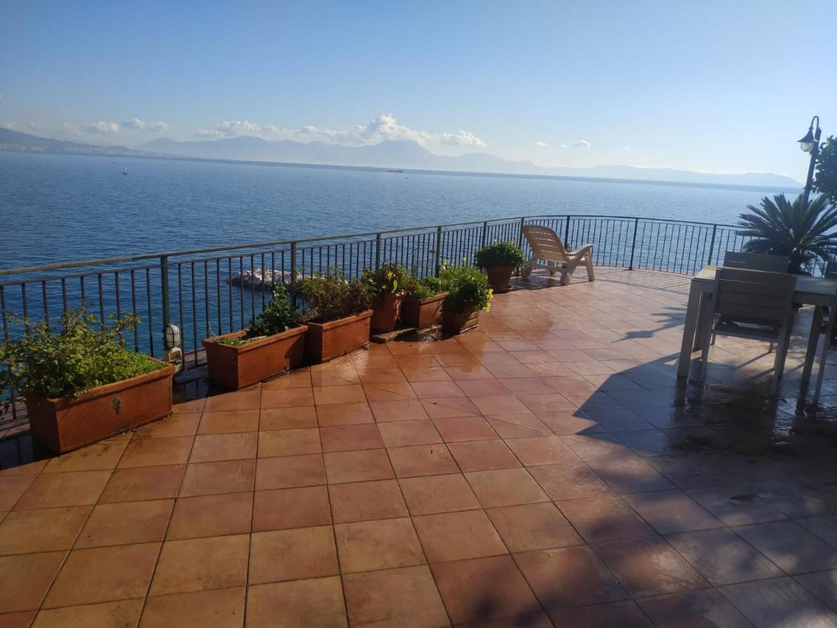 Sospesi Tra Cielo E Mare * Neapel